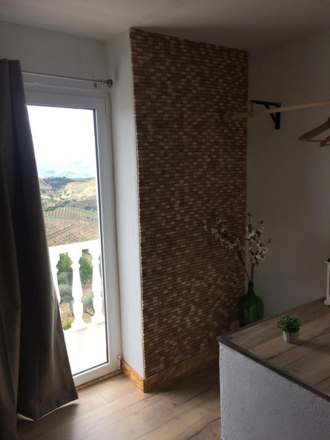 Lambisco- Local